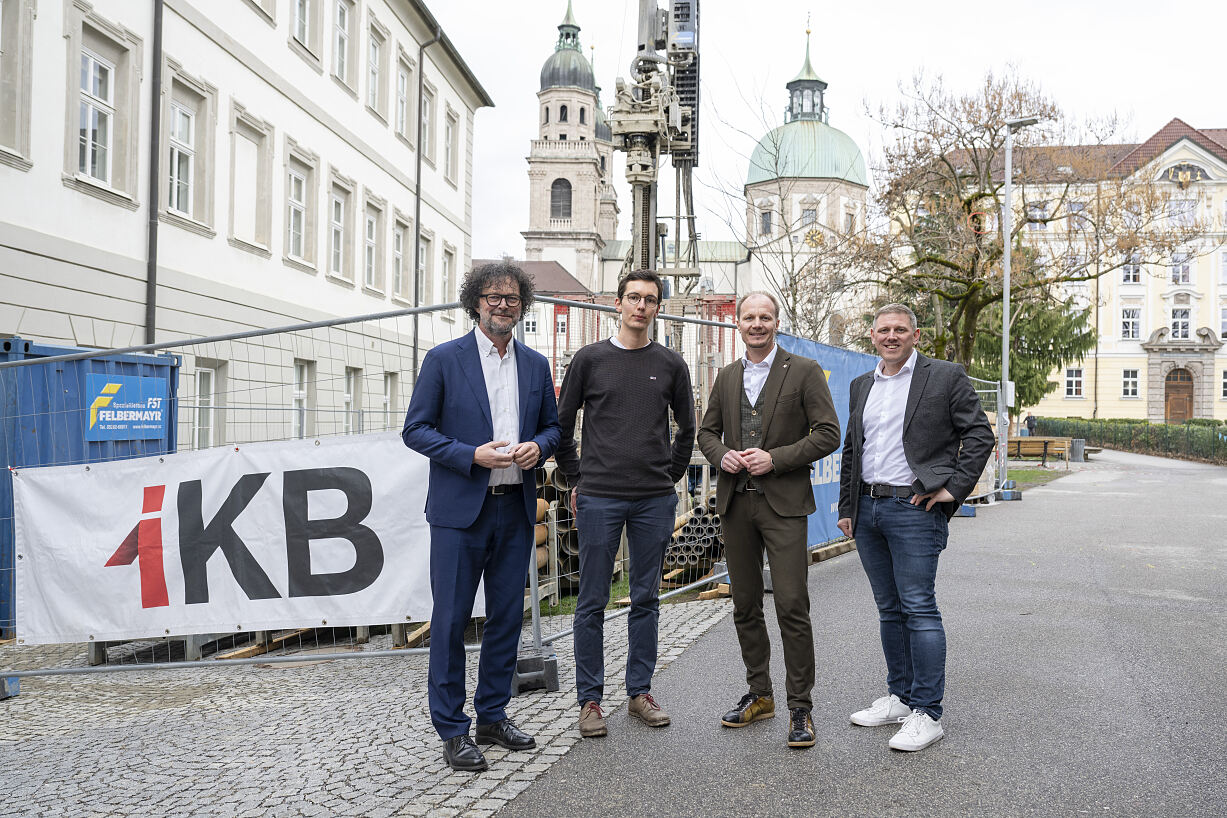 Beim Lokalaugenschein in der Angerzellgasse.